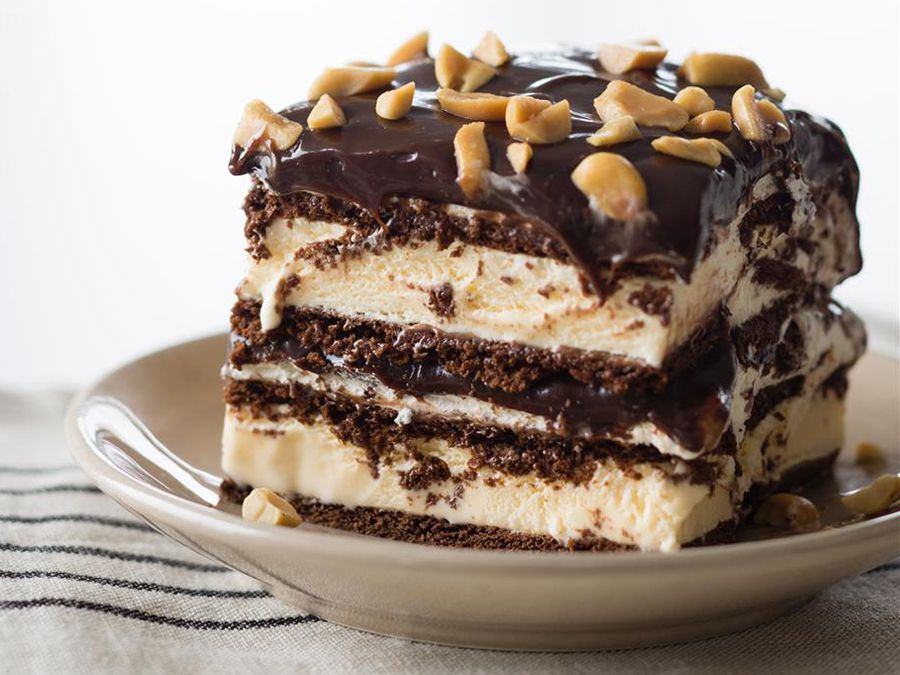 Close up view of a slice of Hot Fudge Ice Cream Bar Dessert on a plate