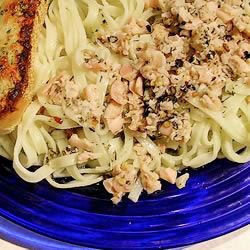 Linguine with clams