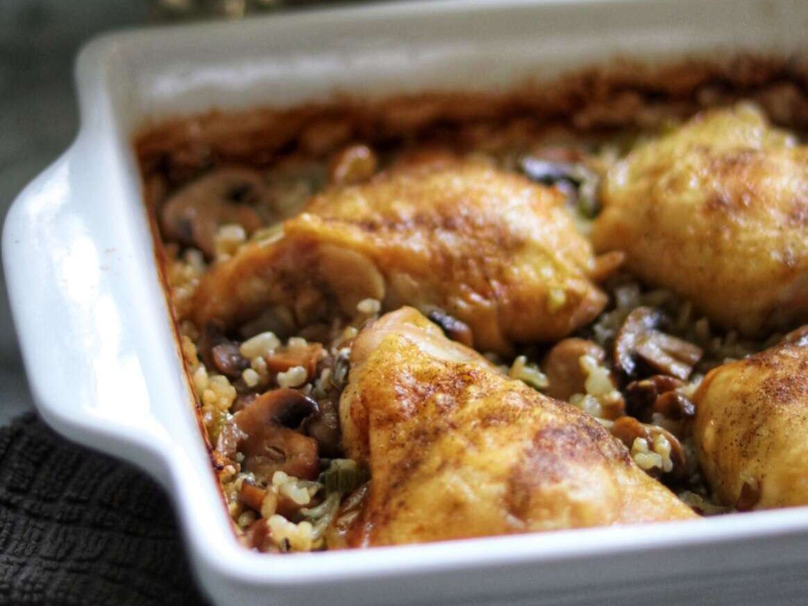 Baked Chicken Thighs With Mushroom Brown Rice